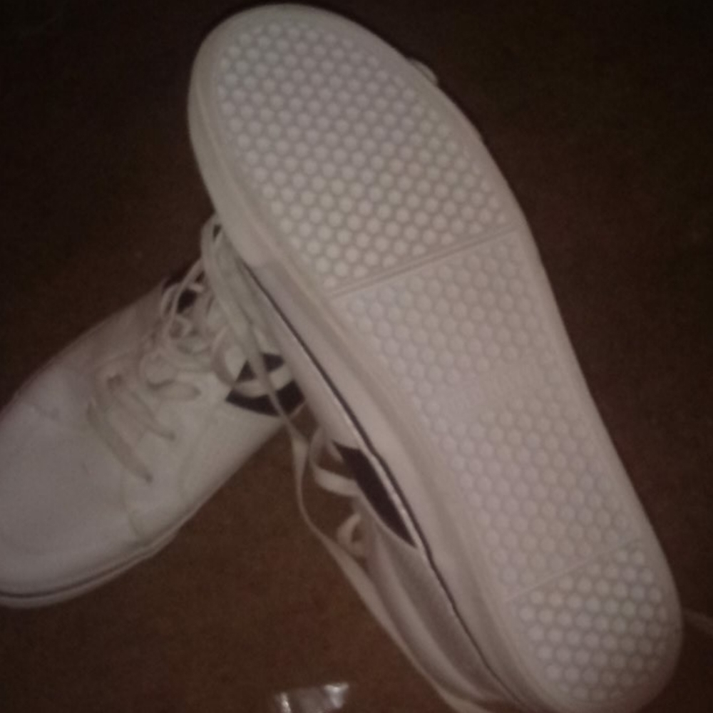 Shoes - Picture 2 of 3
